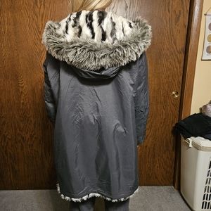 Women's light weight jacket